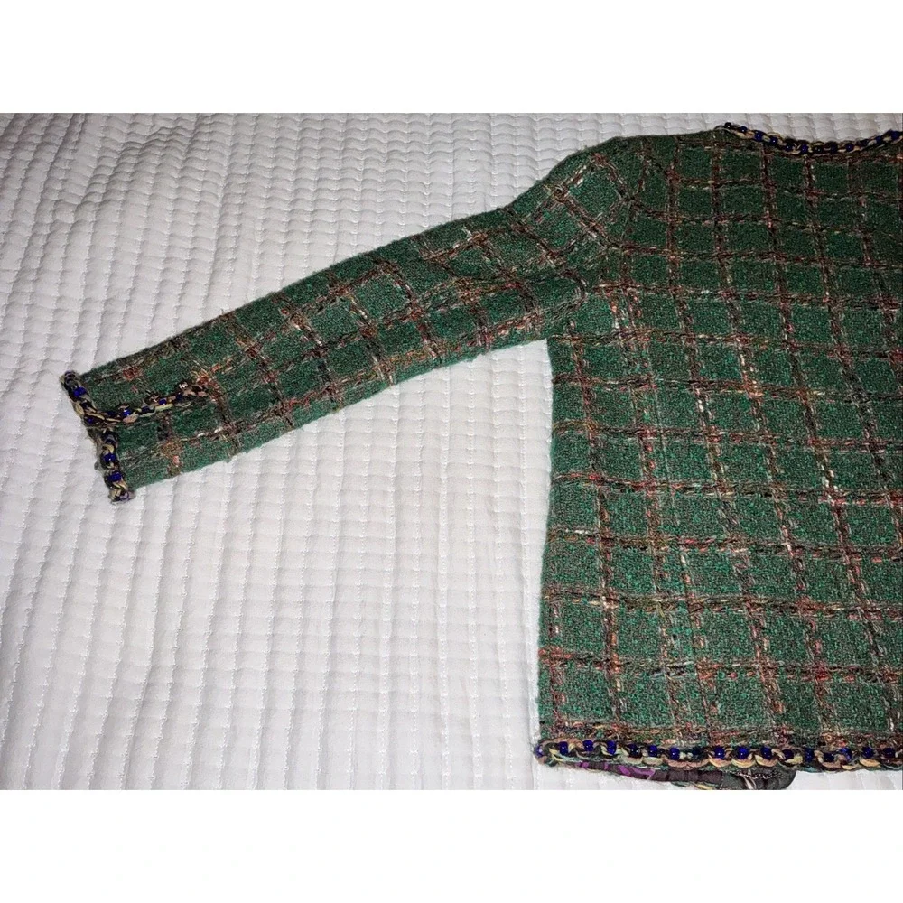 Chanel‎ Woman's Tweed Jacket Size 40 - Picture 10 of 15